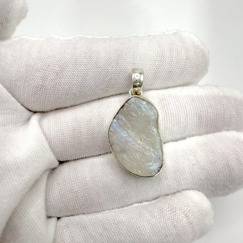 Rainbow Moonstone Rough .925 Sterling Silver Pendant - Picture 13 of 16